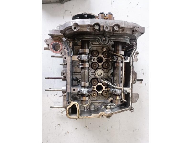 Recambio de culata para subaru legacy combi/ outback (b13/bp) ee20 referencia OEM IAM   