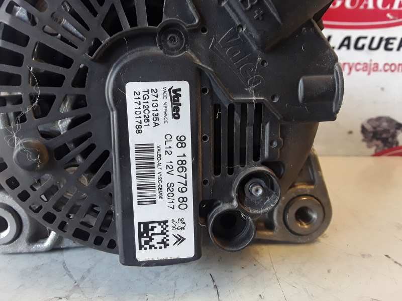 Recambio de alternador para peugeot 2008 hnz referencia OEM IAM 9818677980/CL12/TG12C261/2713135A  