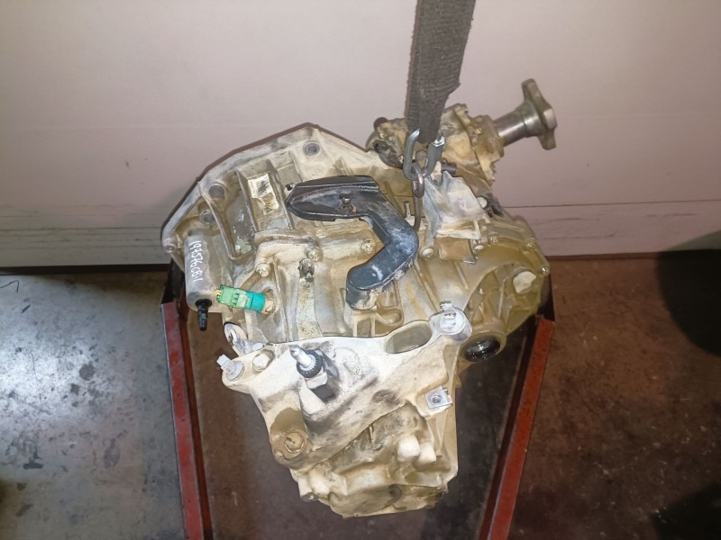 Recambio de caja cambios para dacia duster i k9k898 referencia OEM IAM TL8000  