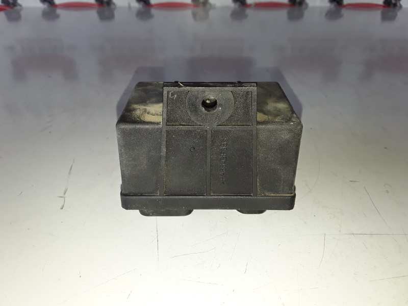 Recambio de caja precalentamiento para lancia delta (181) 198a2000 referencia OEM IAM 0281003043/55203394  