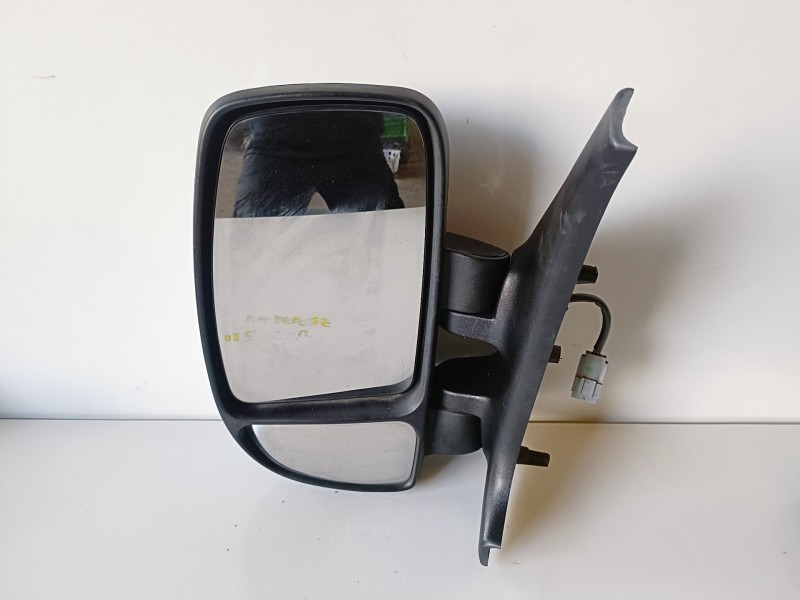 Recambio de retrovisor izquierdo para renault master ii fase 2 furgón g9u754 referencia OEM IAM 014242  