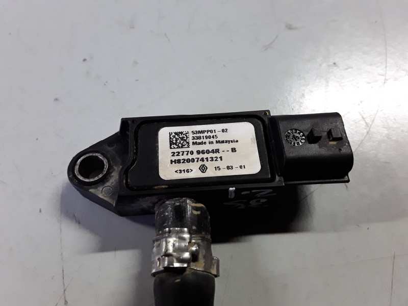 Recambio de sensor para dacia duster i k9k856 referencia OEM IAM 227709604R/H8200741321  