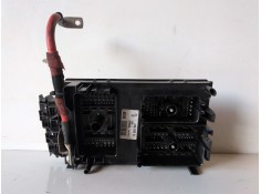 Recambio de caja reles / fusibles para opel astra j berlina 5p a17dts referencia OEM IAM 13368642   2