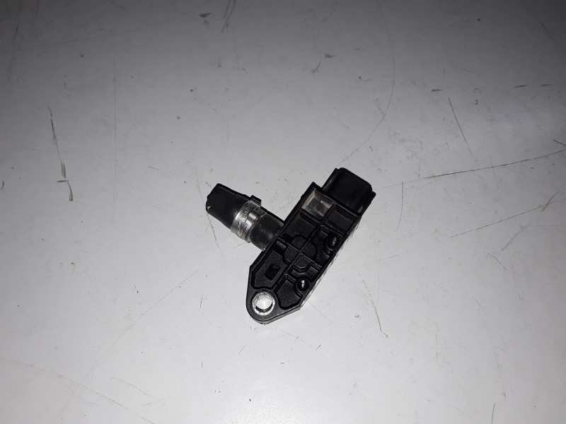 Recambio de sensor para dacia duster i k9k856 referencia OEM IAM 227709604R/H8200741321  