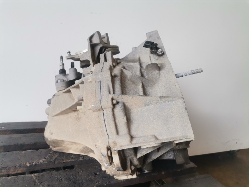 Recambio de caja cambios para renault scenic ii (jm) k4m766 referencia OEM IAM TL4A015  