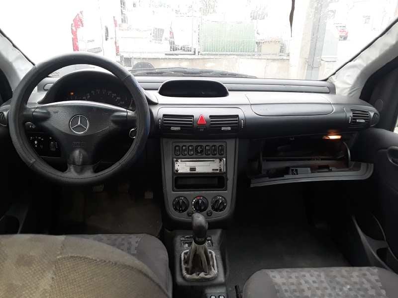 mercedes-benz vaneo (bm 414) compact van del año 2003
