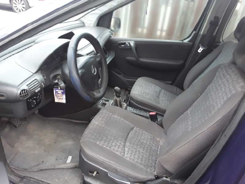 mercedes-benz vaneo (bm 414) compact van del año 2003