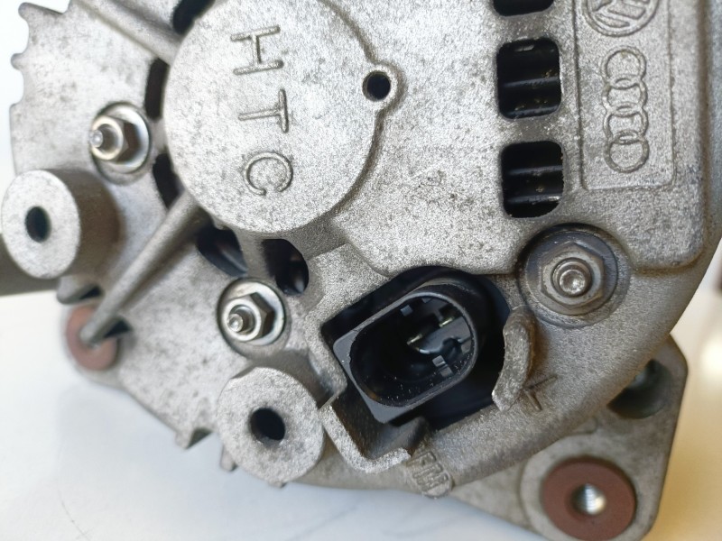 Recambio de alternador para seat toledo (1m2) arl referencia OEM IAM 028903029G  