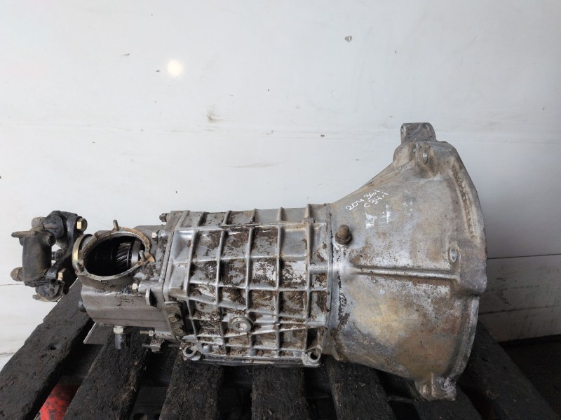 Recambio de caja cambios para nissan patrol gr (y60) rd28t referencia OEM IAM   