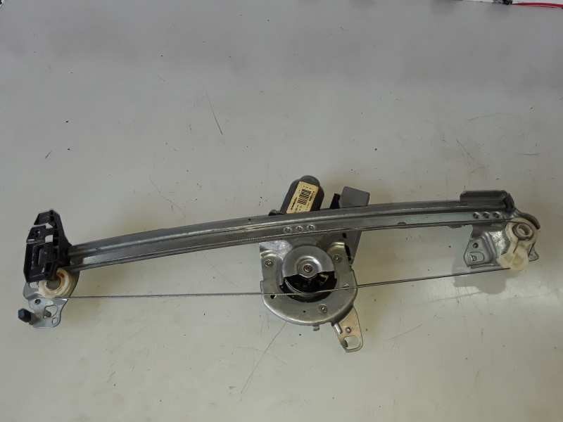 Recambio de elevalunas delantero izquierdo para citroen c3 kfv referencia OEM IAM 400619H  