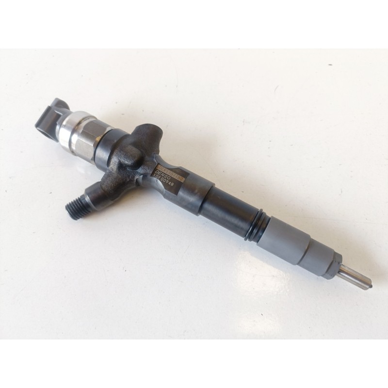 Recambio de inyector para toyota land cruiser (j12) 1kdftv referencia OEM IAM 3.0TD/3.0TDDENSOUBIC.4  