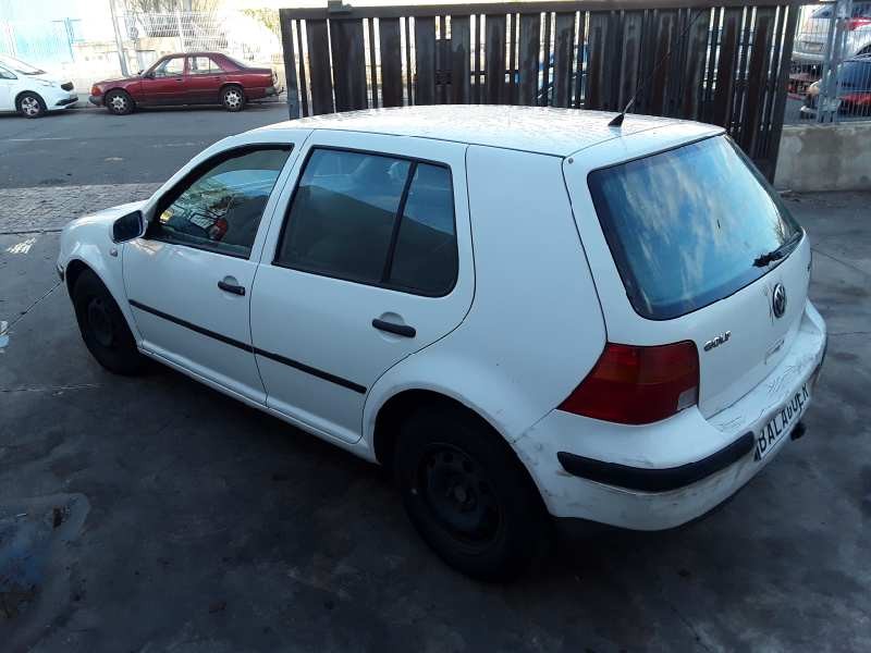 volkswagen golf iv berlina (1j1)(10.1997) del año 2001