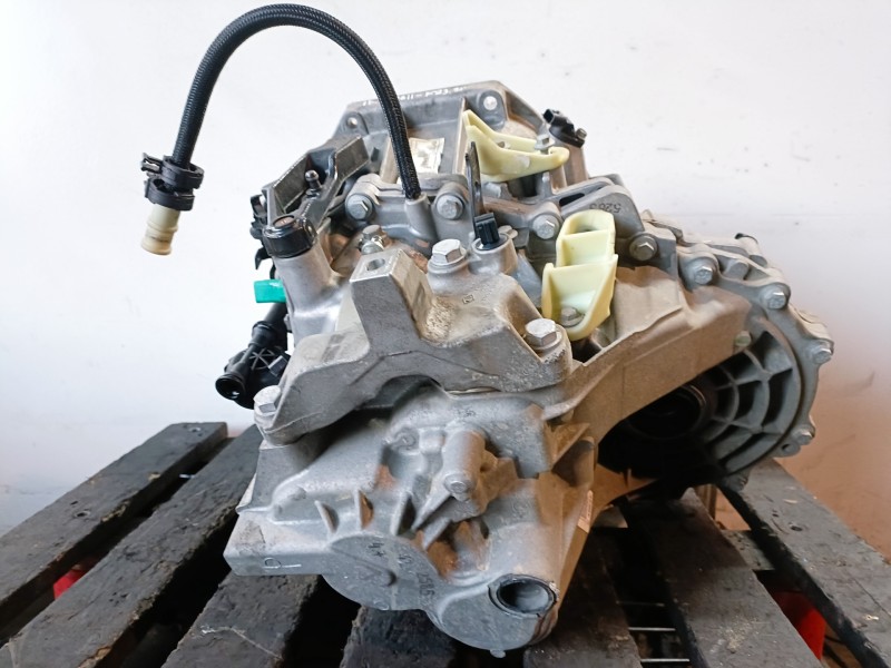Recambio de caja cambios para renault scenic iii (jz) r9m402 referencia OEM IAM ND4012  