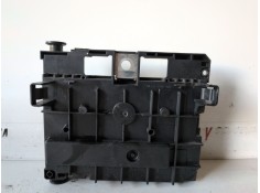Recambio de caja reles / fusibles para citroen c5 berlina g8da referencia OEM IAM 9667044980   2
