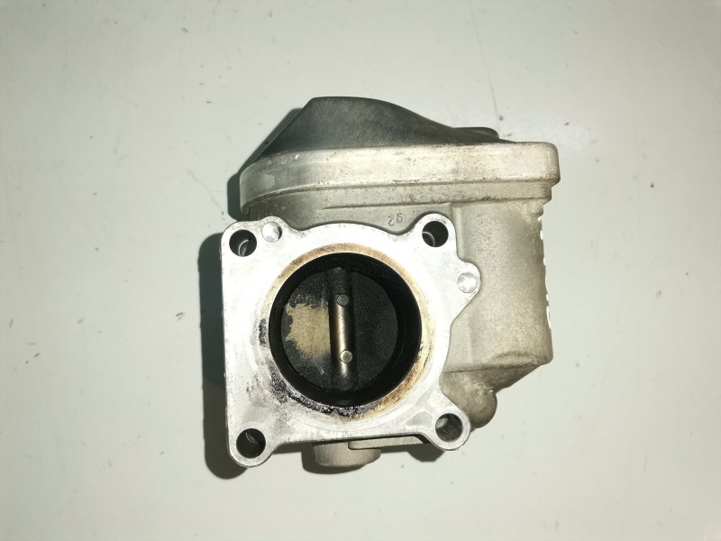 Recambio de caja mariposa para volkswagen polo iv (9n1) azq referencia OEM IAM 036133062N  
