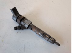 Recambio de inyector para opel vivaro f9q762 referencia OEM IAM 0445110021  