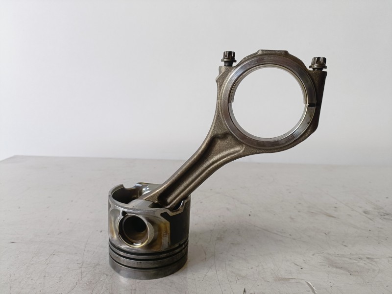 Recambio de piston para audi q7 (4l) bug referencia OEM IAM   