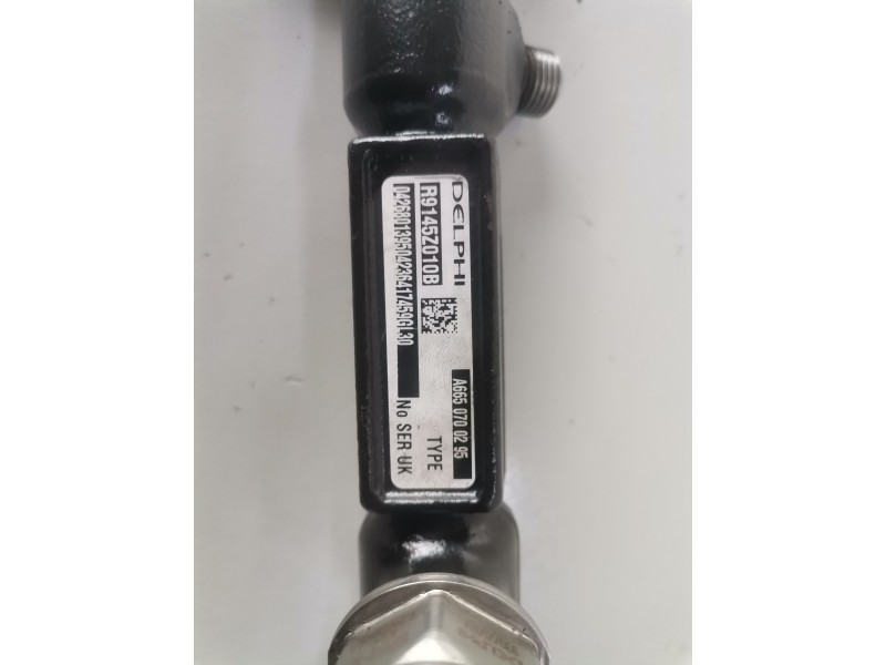 Recambio de rampa inyectora para ssangyong rexton d27dt referencia OEM IAM R9145Z010B/A6650700295  