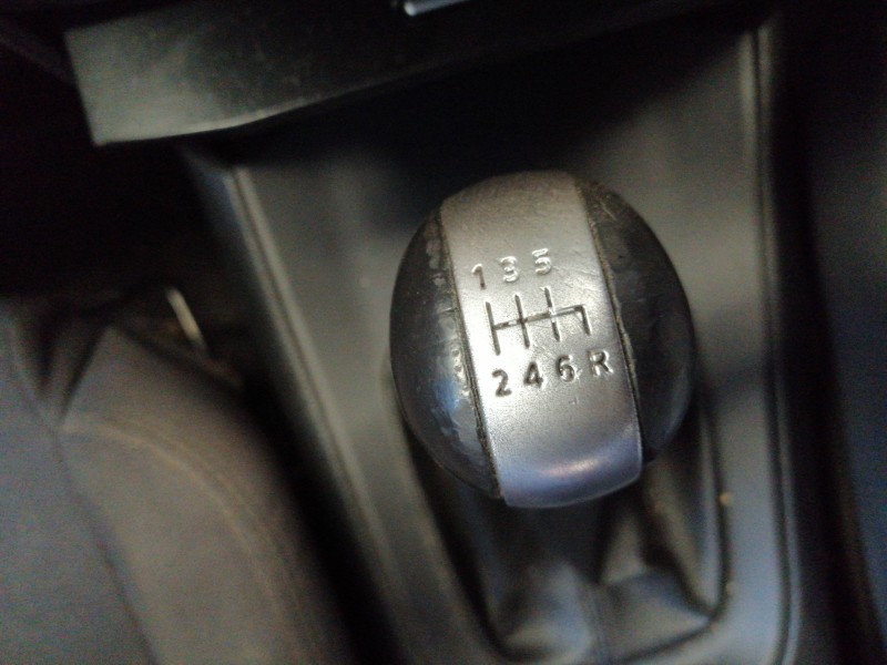 nissan primera berlina (p12) del año 2004