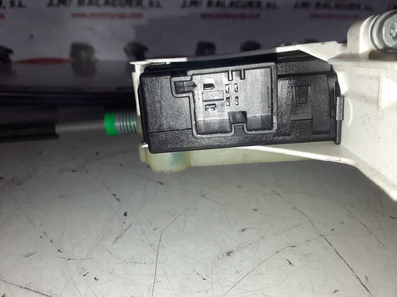 Recambio de elevalunas trasero derecho para audi q7 (4l) bug referencia OEM IAM 4L0959802B/977272101/7746018901  