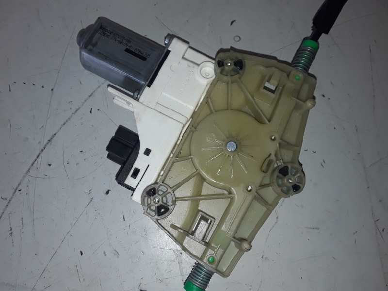 Recambio de elevalunas trasero derecho para audi q7 (4l) bug referencia OEM IAM 4L0959802B/977272101/7746018901  