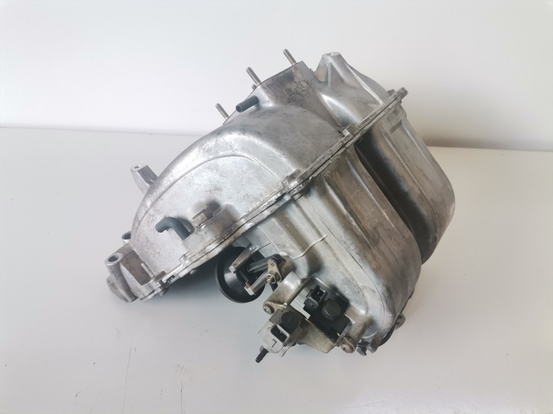 Recambio de colector admision para opel vectra b berlina x18xe referencia OEM IAM   