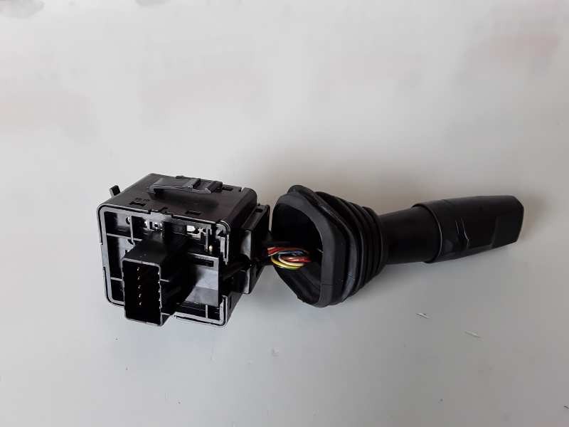 Recambio de mando luces para chevrolet captiva z20s referencia OEM IAM 202005410  