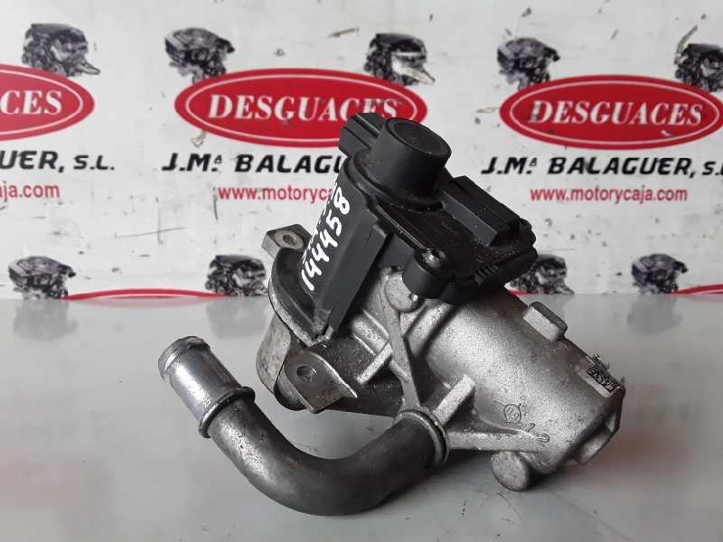 Recambio de valvula egr para renault megane iii berlina 5p referencia OEM IAM 8200846454C/H8200836385  