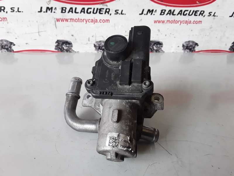 Recambio de valvula egr para renault megane iii berlina 5p referencia OEM IAM 8200846454C/H8200836385  