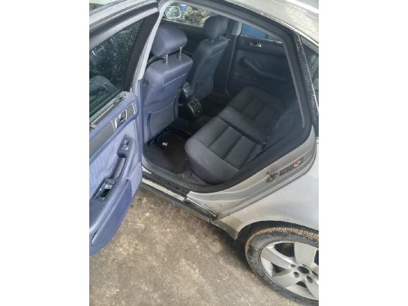 audi a6 berlina (4b2) del año 2002