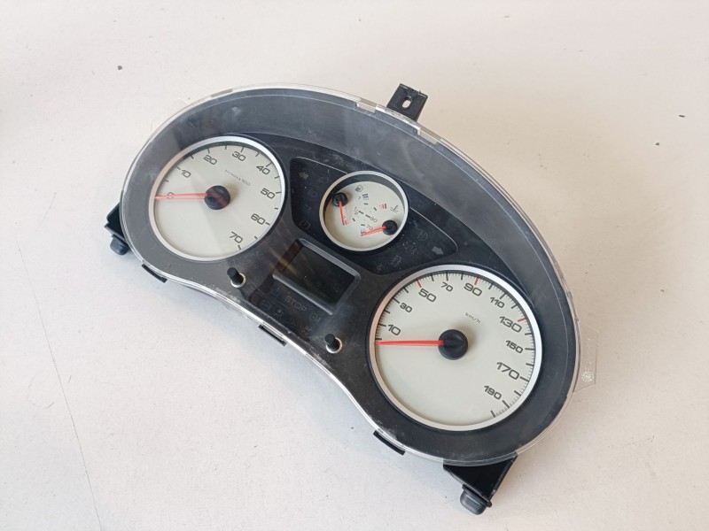 Recambio de cuadro instrumentos para fiat ii scudo (272) combi rh02 referencia OEM IAM   