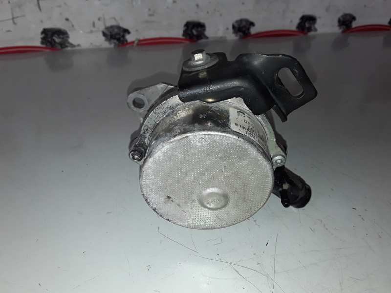 Recambio de depresor freno / bomba vacio para renault megane iii berlina 5p referencia OEM IAM 8201005306  