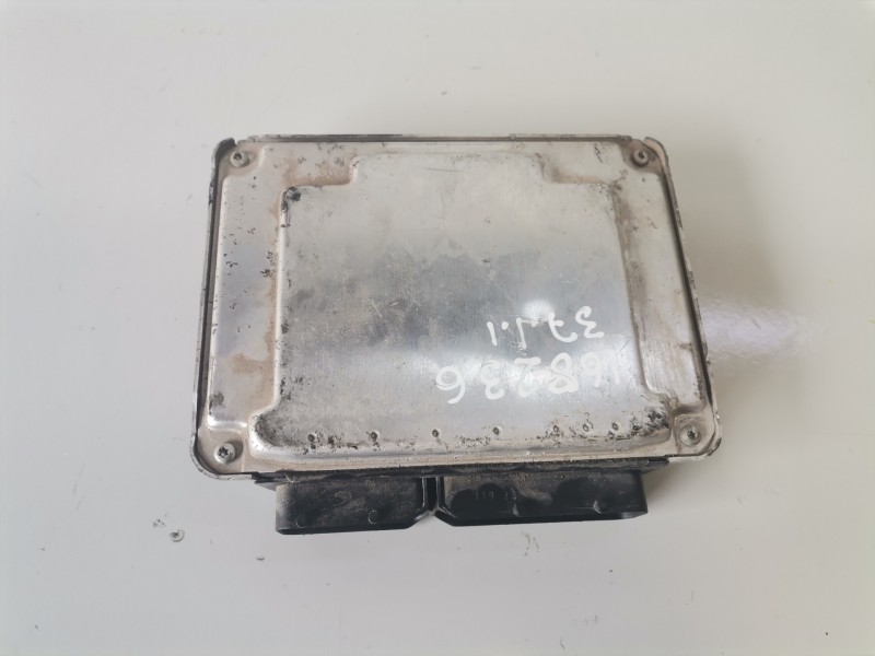 Recambio de centralita motor uce para seat ibiza (6l1) asy referencia OEM IAM 038906012HP/0281011320  