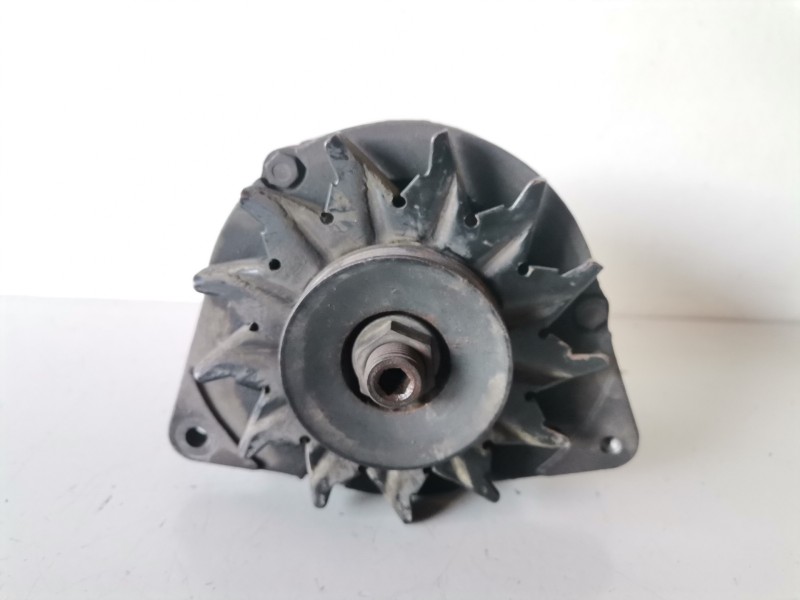 Recambio de alternador para suzuki samurai (sj413) g13a referencia OEM IAM 24262A  