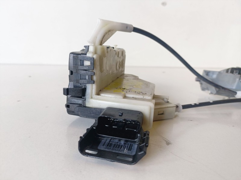 Recambio de cerradura puerta delantera derecha para peugeot partner tepee bh02 referencia OEM IAM   
