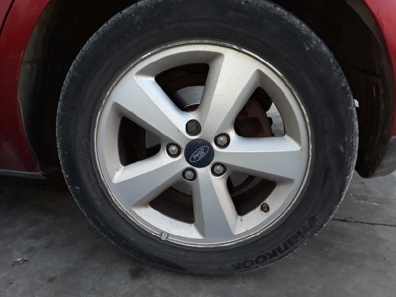 ford focus berlina (cap) del año 2007