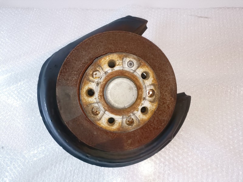 Recambio de mangueta trasera izquierda para seat leon (1p1) cayc referencia OEM IAM   