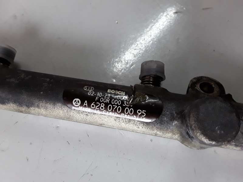 Recambio de rampa inyectora para mercedes-benz clase ml (bm 163) 628963 referencia OEM IAM A6280700095  