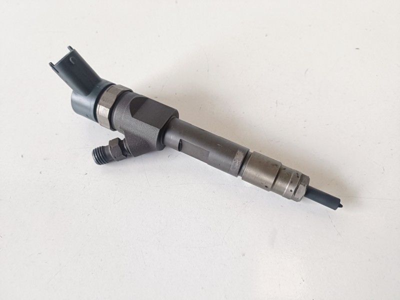 Recambio de inyector para renault megane ii grandtour f9q818 referencia OEM IAM 0445110280  