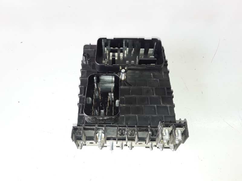 Recambio de caja reles / fusibles para seat altea (5p1) bjb referencia OEM IAM 1K0937124K  
