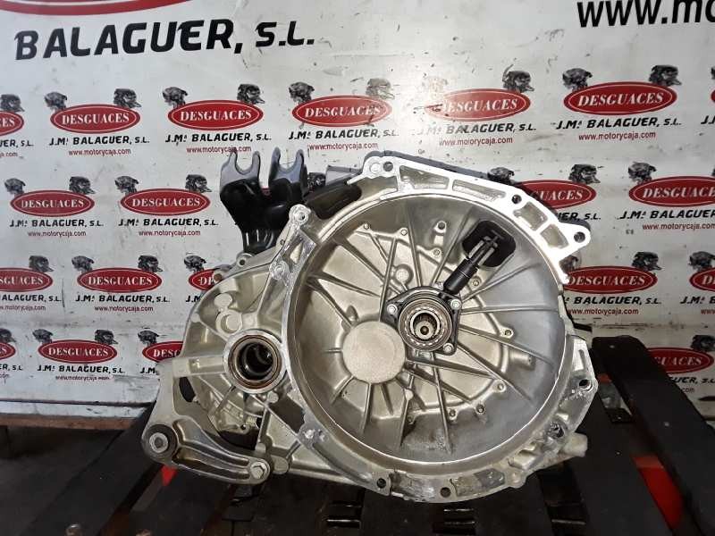 Recambio de caja cambios para ford focus berlina (cap) aoda referencia OEM IAM 4M5R7002VB  