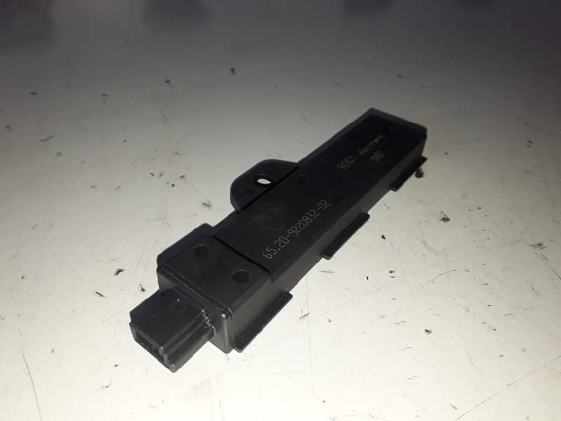 Recambio de antena para bmw serie x2 (f39) b47c20b referencia OEM IAM 6520922083202  