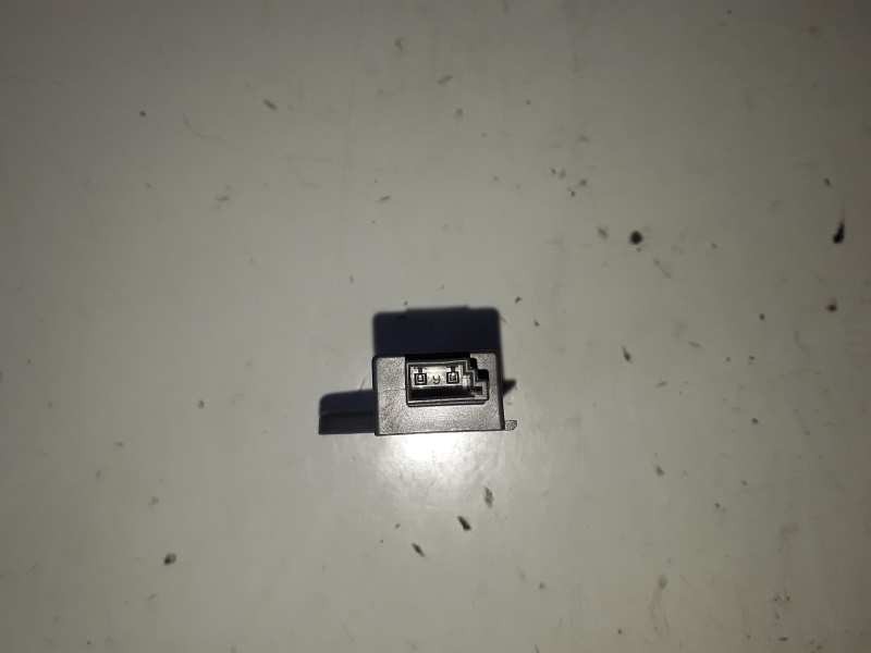 Recambio de antena para bmw serie x2 (f39) b47c20b referencia OEM IAM 6520922083202  