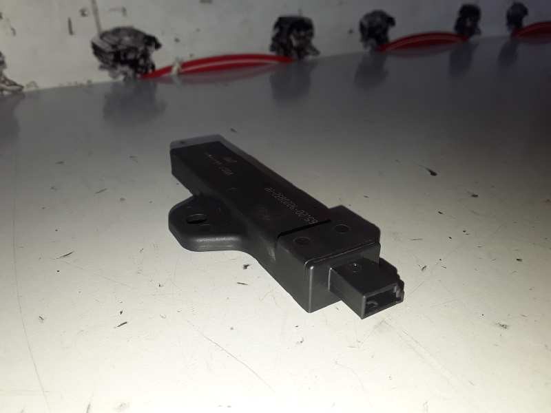 Recambio de antena para bmw serie x2 (f39) b47c20b referencia OEM IAM 6520922083202  