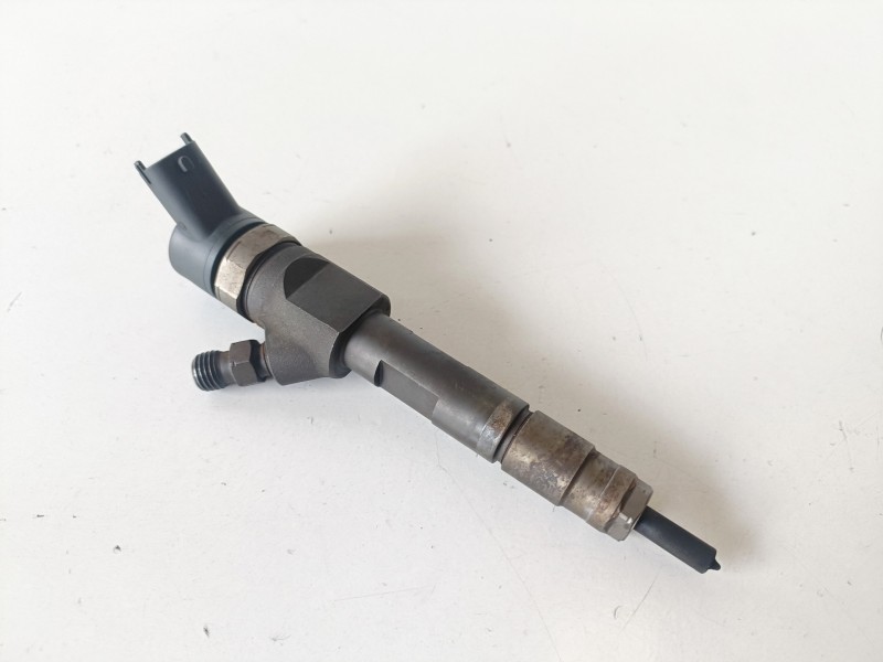 Recambio de inyector para renault megane ii grandtour f9q818 referencia OEM IAM 0445110280  