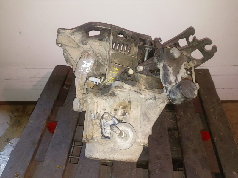 Recambio de caja cambios para fiat i scudo (222) wjz referencia OEM IAM 20TA28  