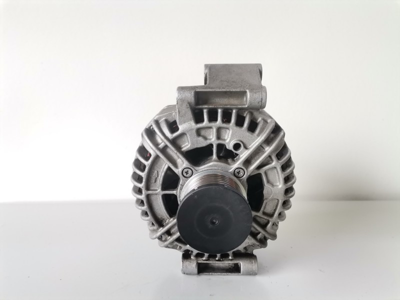 Recambio de alternador para mercedes-benz clase s (bm 220) berlina 628960 referencia OEM IAM 0124625017  