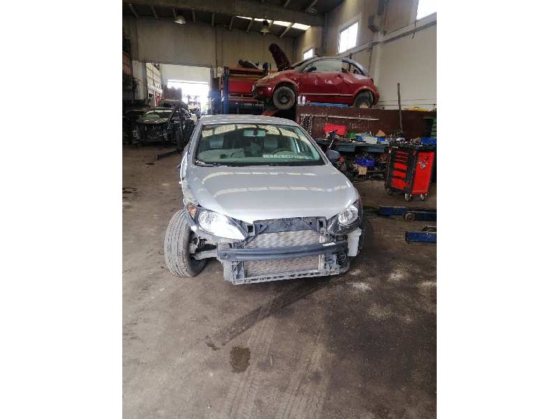 seat ibiza berlina (6j5) del año 2010