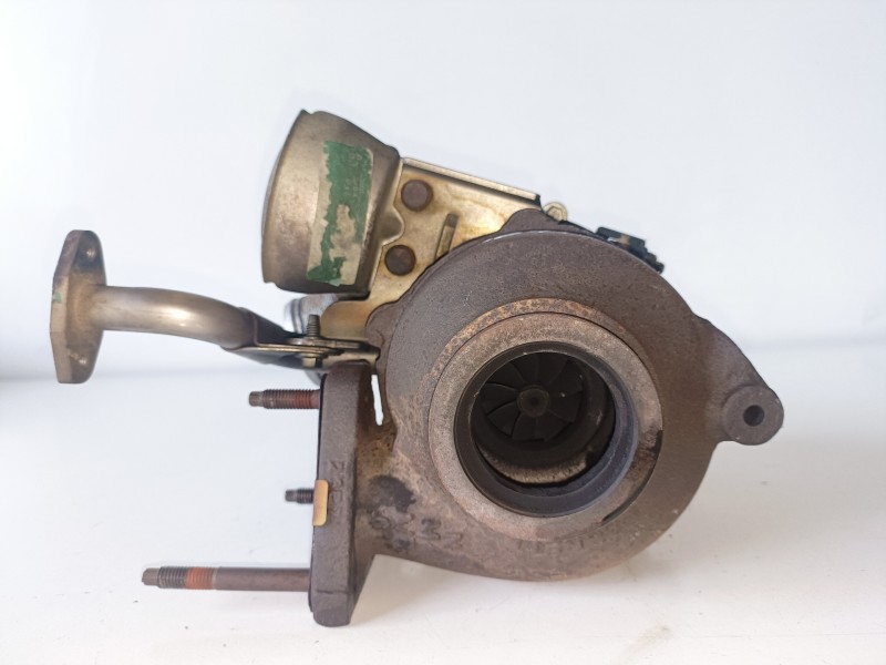 Recambio de turbocompresor para renault megane ii grandtour f9q818 referencia OEM IAM H8200575462  
