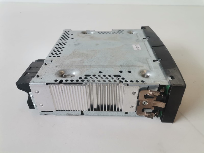 Recambio de sistema audio / radio cd para fiat ii scudo (272) combi rh02 referencia OEM IAM 96775574XT  